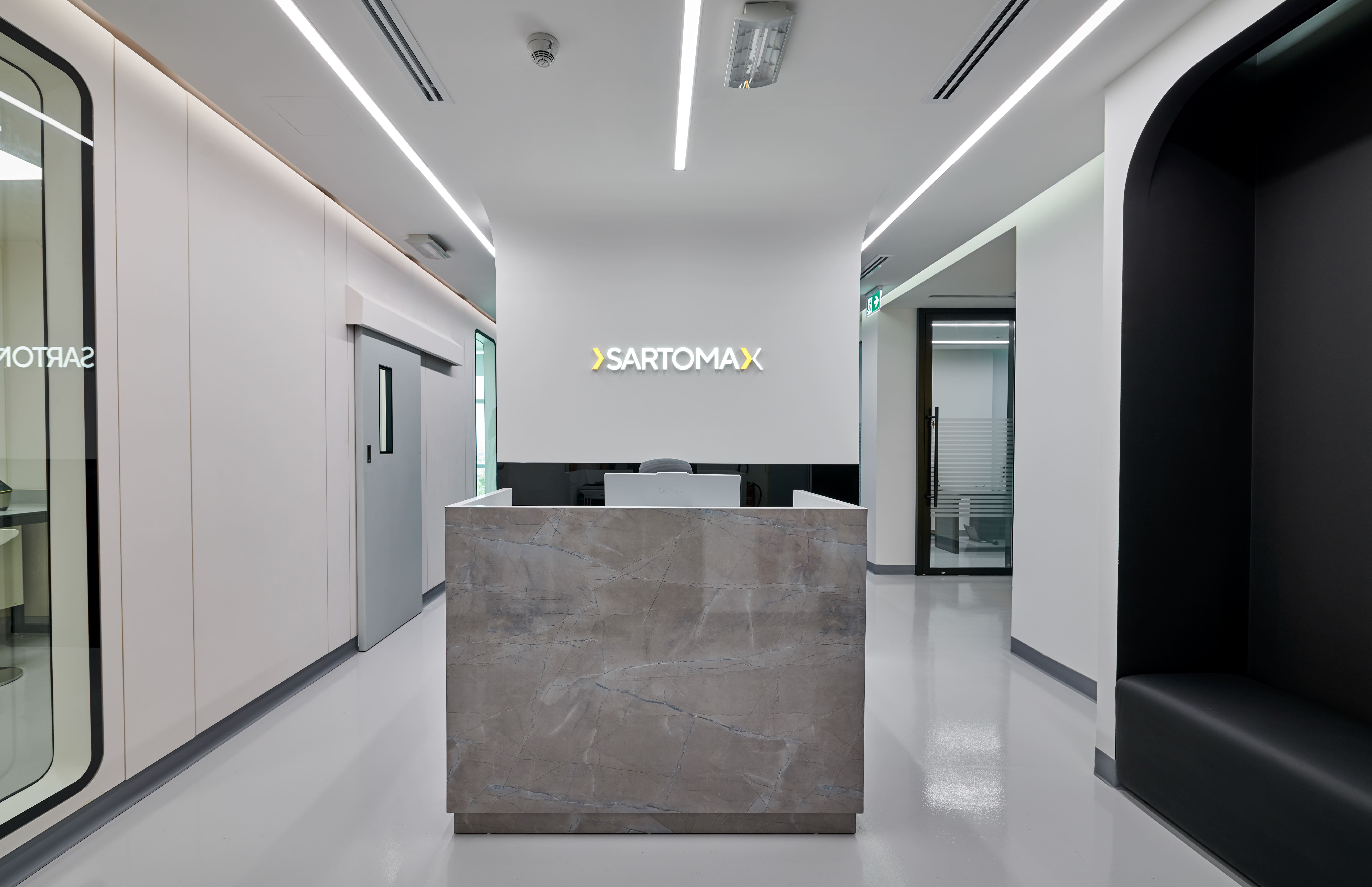 Why IT Infrastructure Planning is Essential for Modern Office Fit-Outs in Dubai
